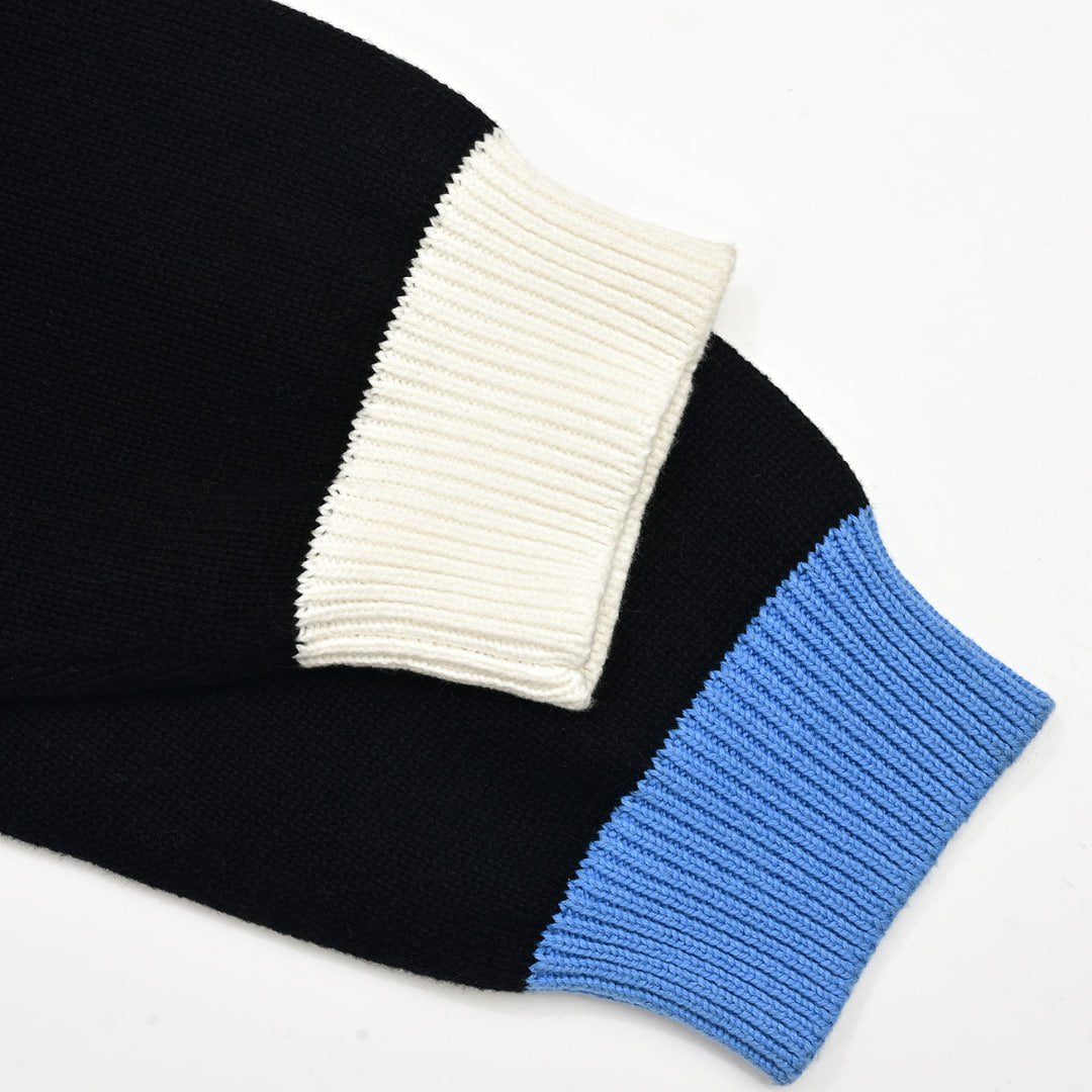 "Blu" [Intarsia Knit]